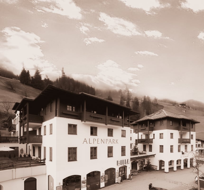 1995: Bau des Alpenparks